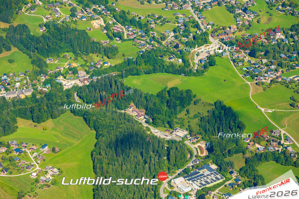 Schrägluftbild  Arzleiten  Altaussee - Das Luftbild wurde 2025 vom UL-Flugzeug heraus erstellt ( keine Drohne ) - Hochauflösende Luftaufnahme -Nicht vergleichbar mit Google Maps oder Satelittenbilder- Die Geschenkidee !Mit Lizenz und Bildrechte bestellbar