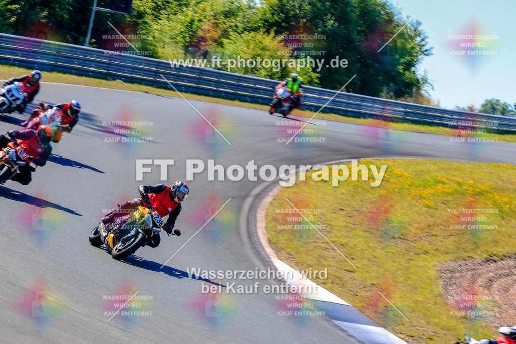 _TCM5653 | Hier findet Ihr Bilder von Touristenfahrten auf der Nürburgring Nordschleife oder von anderen Veranstaltungen die ich besucht habe. Viel Spass beim Durch Schauen 