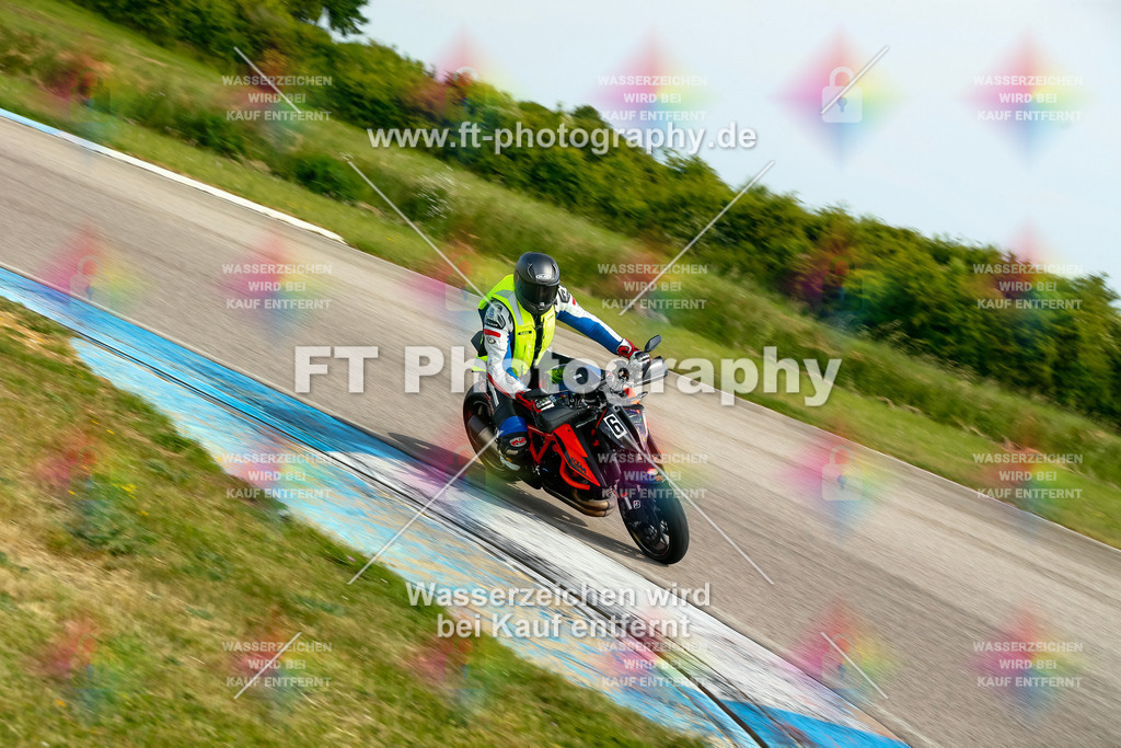 _MOT1214 | Hier findet Ihr Bilder von Touristenfahrten auf der Nürburgring Nordschleife oder von anderen Veranstaltungen die ich besucht habe. Viel Spass beim Durch Schauen 