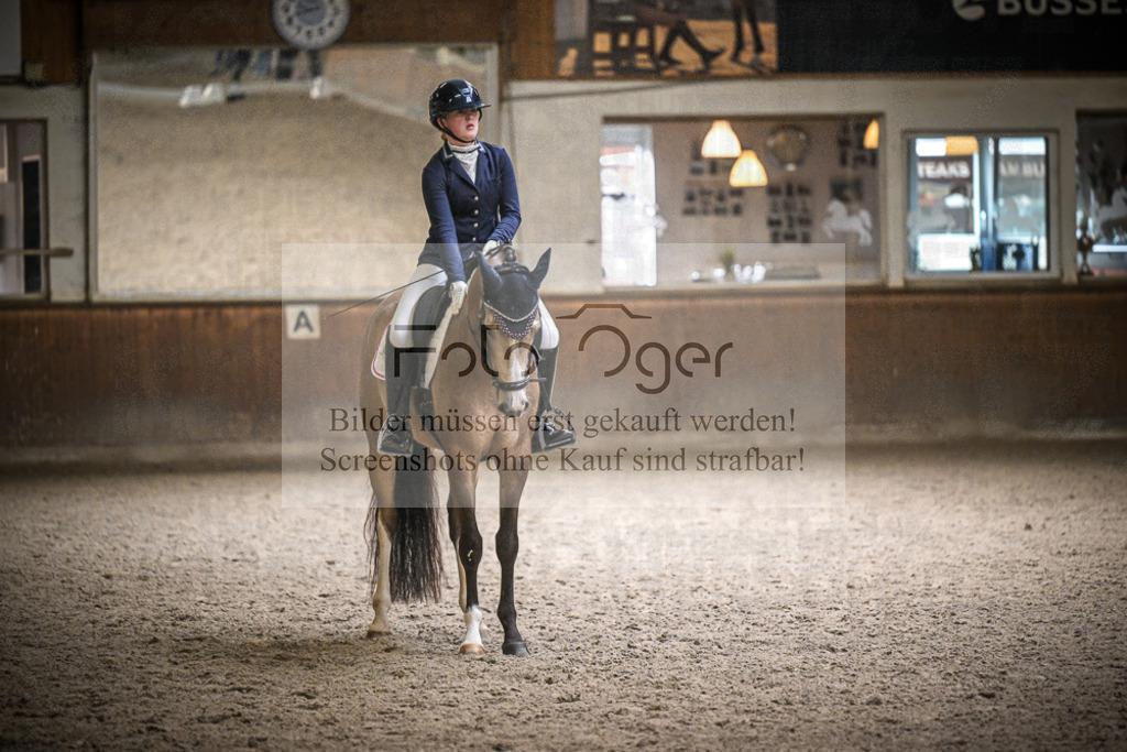 DOS_1704 | Entdecke hochwertige Reitturnierfotos von Foto Oger. Professionell, emotional und authentisch – jetzt Lieblingsmomente im Shop bestellen.Deutschlandweite Turnierfotografie. - Realisiert mit Pictrs.com