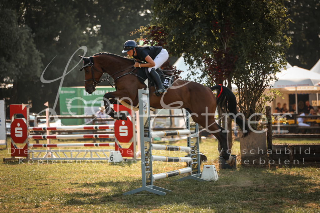 14.FrPfL00029 | Leoni Ertmer Photography - Realisiert mit Pictrs.com