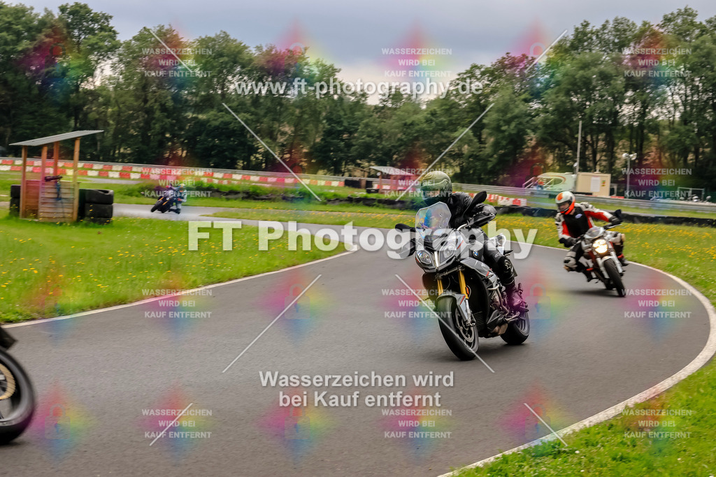 VBK-6983 | Hier findet Ihr Bilder von Touristenfahrten auf der Nürburgring Nordschleife oder von anderen Veranstaltungen die ich besucht habe. Viel Spass beim Durch Schauen 