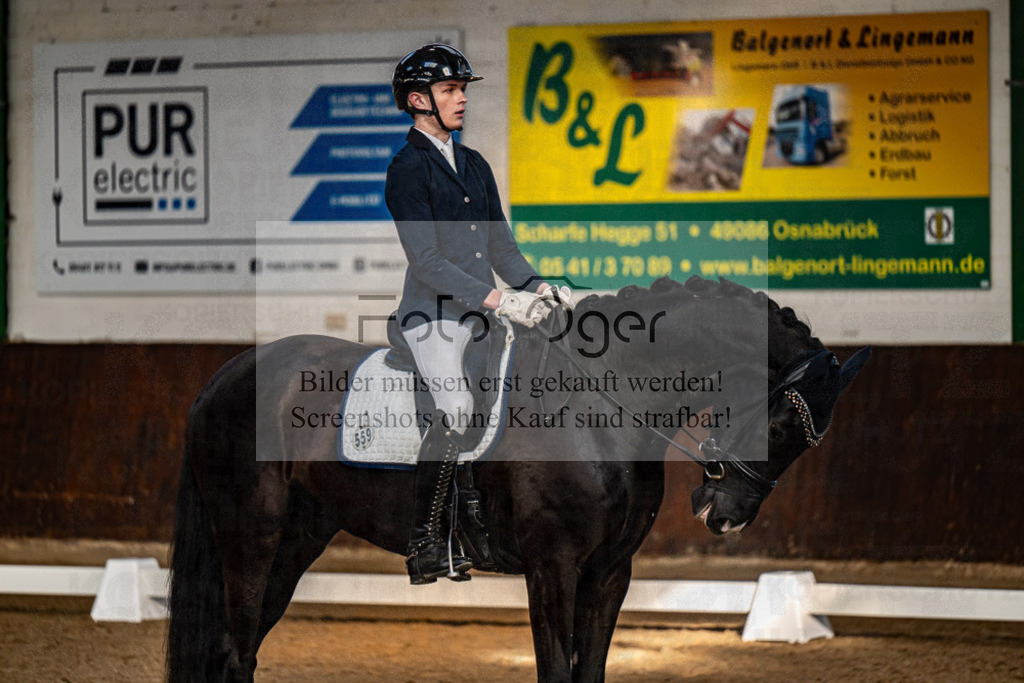 20240308-DOS_4585 | Entdecke hochwertige Reitturnierfotos von Foto Oger. Professionell, emotional und authentisch – jetzt Lieblingsmomente im Shop bestellen.Deutschlandweite Turnierfotografie. - Realisiert mit Pictrs.com