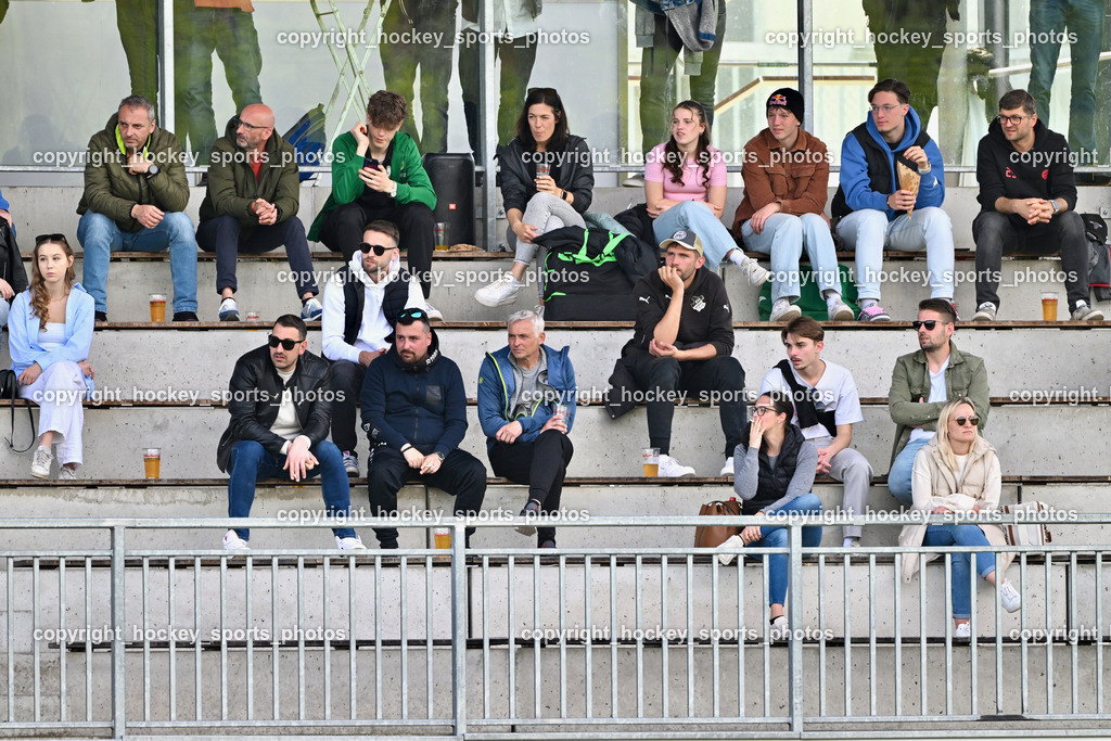 SC Landskron vs. SVG Bleiburg | Besucher Sportanlage Landskron, SC Landskron vs. SVG Bleiburg, SC Landskron vs. SVG Bleiburg am 28.04.2024 in Villach (Sportzentrum Landskron), Austria, (Photo by Bernd Stefan)