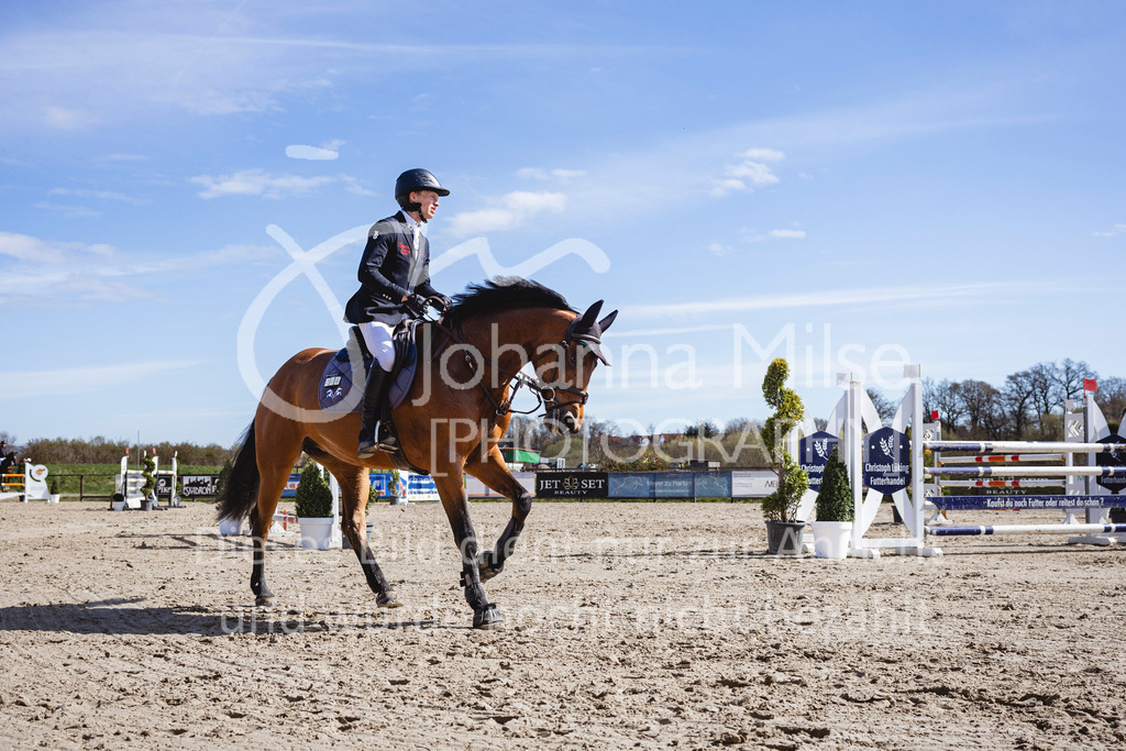 260402_Fruehlingsfest_M1-Spr-774 | Deine schönsten Turniermomente als professionelle Fotos! Entdecke hochwertige Pferdesport-Fotografie im Online-Shop. Jetzt Fotos finden & bestellen!