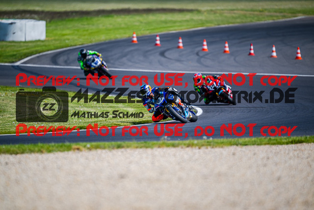 MaZZes_FotoMatrix_220508_95875 | Fotograf Mathias Schmid
Sportfotograf,
Eventfotograf,
Hochzeitsfotograf,
Portraitfotograf