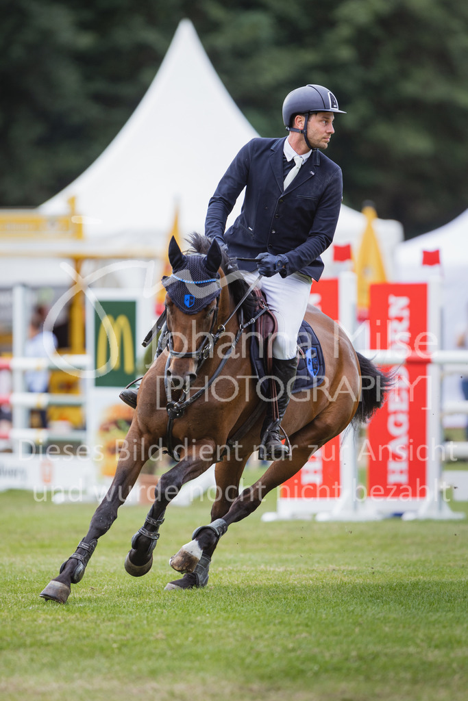 220715_LC_Youngster-M-516 | Deine schönsten Turniermomente als professionelle Fotos! Entdecke hochwertige Pferdesport-Fotografie im Online-Shop. Jetzt Fotos finden & bestellen!