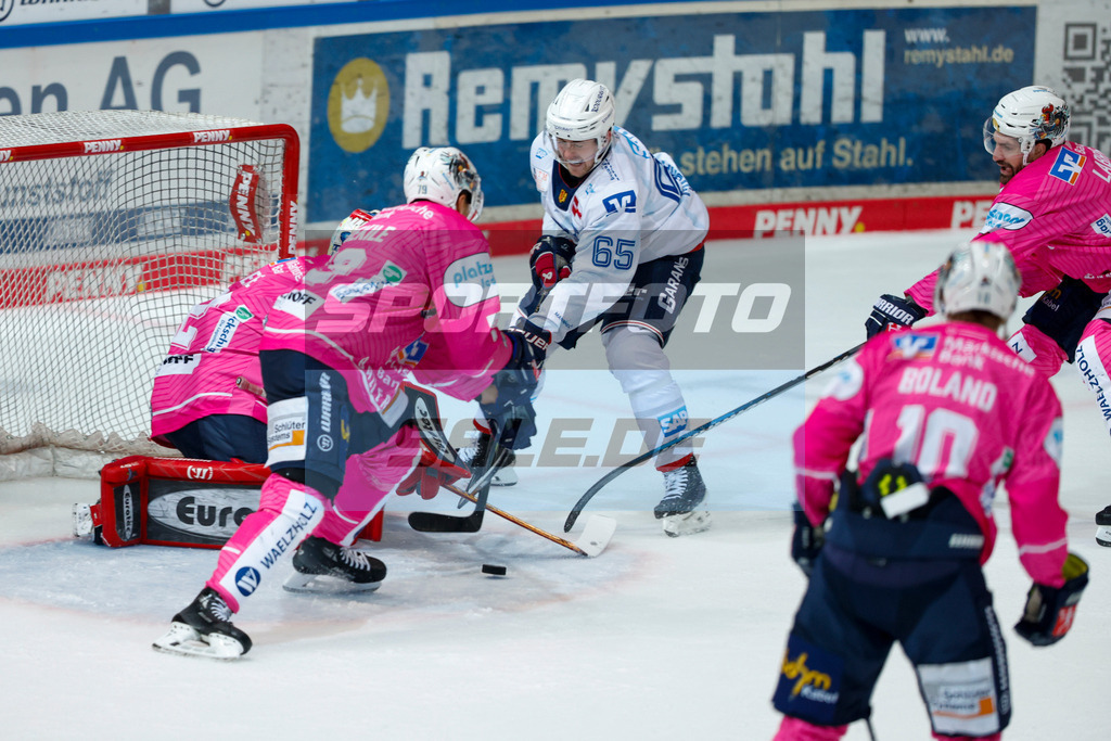 241025_JB_00511 | Fotodatenbank für Print- und Onlinemedien mit den Schwerpunkten Fußball, Eishockey, Basketball, Handball, Wintersport und Leichtathletik - Realisiert mit Pictrs.com