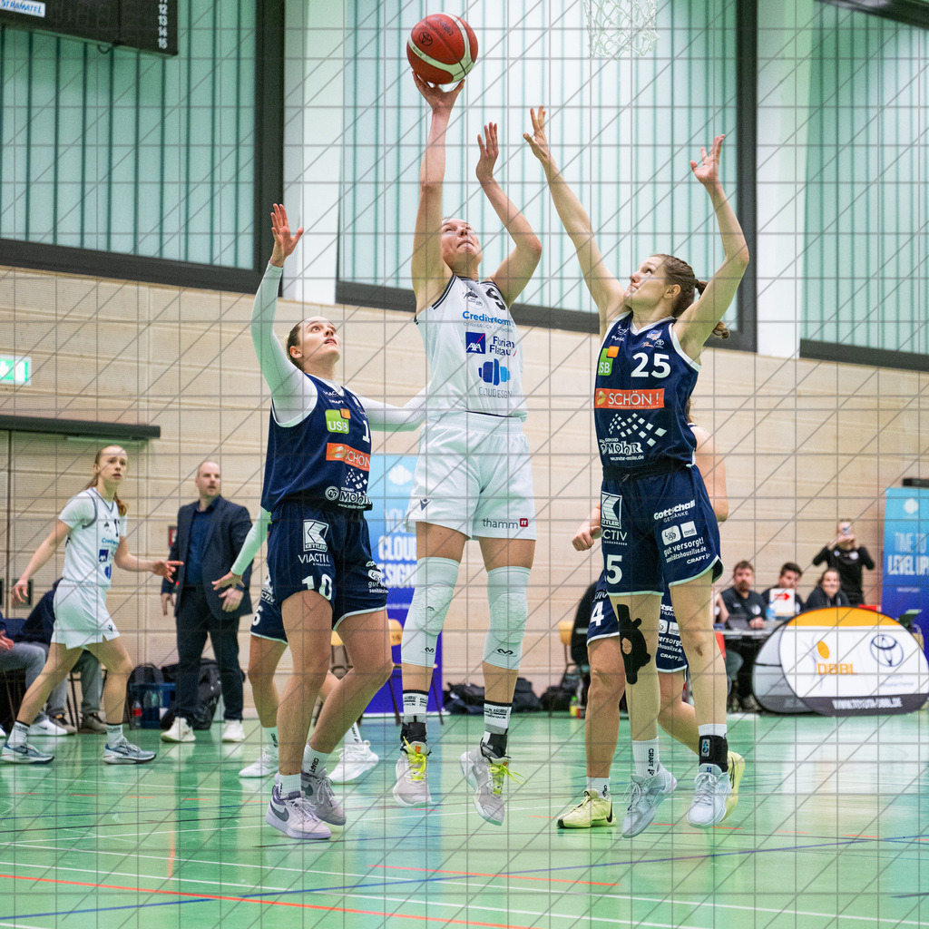 2. DBBL Nord 24/25 | 19.01.2025 | BBC OS vs. VfL VIACTIV-AstroLadies Bochum | 2. DBBL Nord 24/25 | 19.01.2025 | BBC OS vs. VfL VIACTIV-AstroLadies Bochum - - - - - CREDIT, www.bullenfotos.de, Martin König, Hörner Weg 40, D-49078 Osnabrück, +4917663732967, Nutzung und Weitergabe nur zu den vereinbarten Zwecken. Presseanfragen an Urheber. Alle Rechte beim Urheber. - - - - - - Realisiert mit Pictrs.com