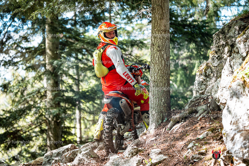 fuernholzer_250501-C2-168 | Fotografische Impressionen von der Red Stag Enduro Extreme by fuernholzer-photography.com. Endurosport in Österreich fotografisch festgehalten von fuernholzer. Auftragsfotografie für Private, Gewerbefotos und Industriefotografie. Eventfotografie, Sportfotografie und Motorsportfotografie. Anbieter von Fotoworkshops, Fototraining, fotografischen Vorträgen und Fotoseminaren.