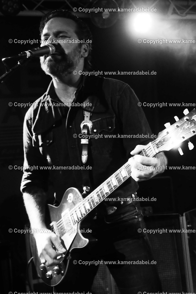 Konzert : Black Bottle Riot am 14.11.2025 im Rare Guitar in Münster | Konzert : Black Bottle Riot am 14.11.2025 im Rare Guitar in Münster - Realisiert mit Pictrs.com