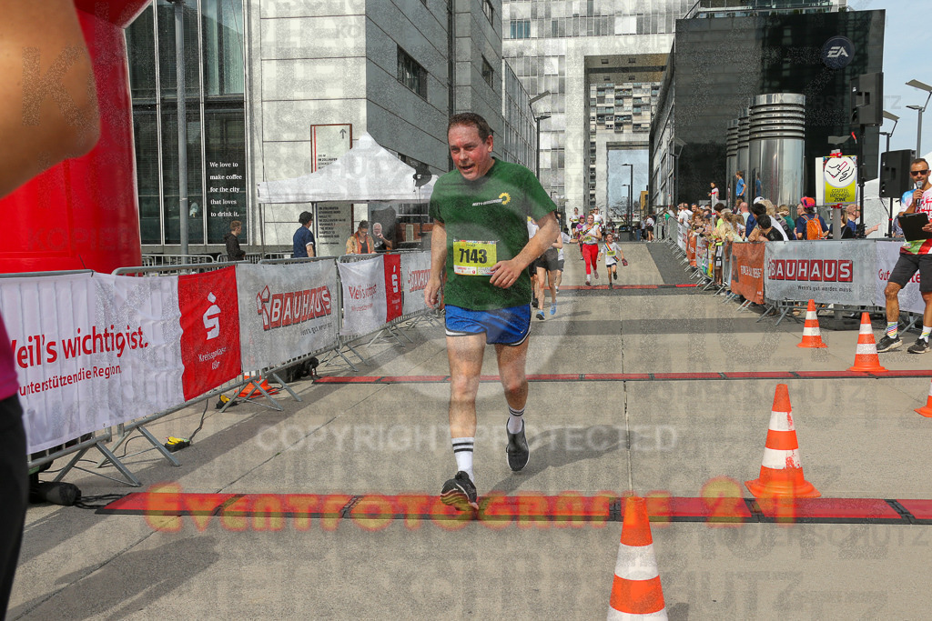 250920_1330_EX1_5105 | Sportfotografie im Rhein-Sieg Kreis, Köln, Bonn, NRW, Rheinland Pfalz, Hessen, etc. Unser Tätigkeitsfeld umfasst den Laufsport vom Volkslauf über den Marathon, Duathlon, Triathon bis zum Ultralauf wie Kölnpfad Ultra oder Schindertrail.