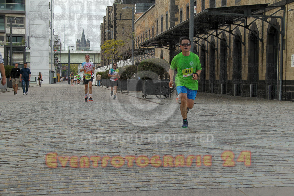 250920_1516_EV4_8337 | Sportfotografie im Rhein-Sieg Kreis, Köln, Bonn, NRW, Rheinland Pfalz, Hessen, etc. Unser Tätigkeitsfeld umfasst den Laufsport vom Volkslauf über den Marathon, Duathlon, Triathon bis zum Ultralauf wie Kölnpfad Ultra oder Schindertrail.