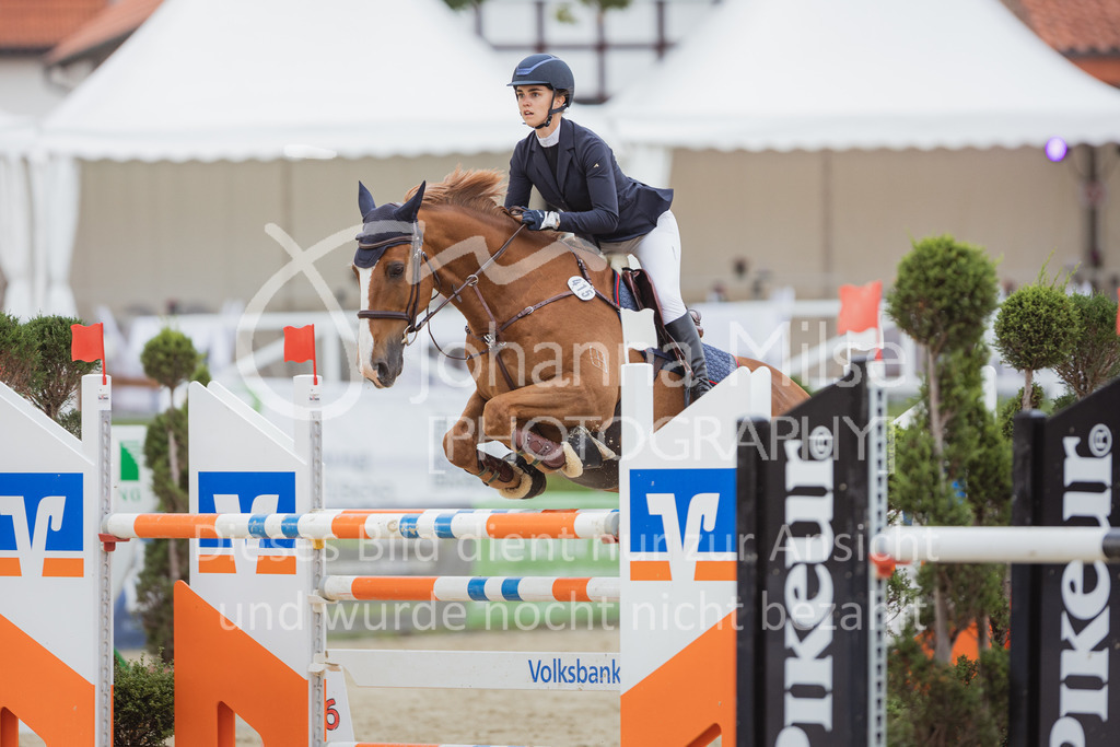 220731_BHO_BT_M1-Spr-134 | Deine schönsten Turniermomente als professionelle Fotos! Entdecke hochwertige Pferdesport-Fotografie im Online-Shop. Jetzt Fotos finden & bestellen!