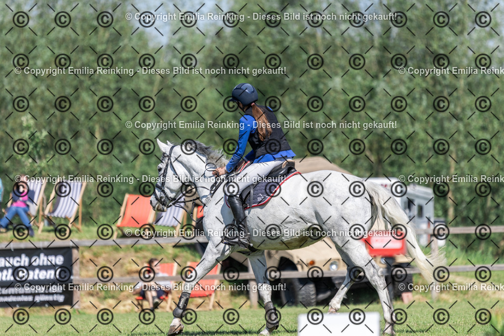 CL5A0822 | Emilia Reinking Fotografie - Realisiert mit Pictrs.com