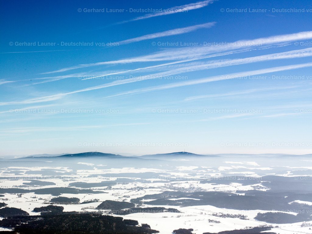 26B0120 | Blick auf das Fichtelgebirge in Richtung Südost