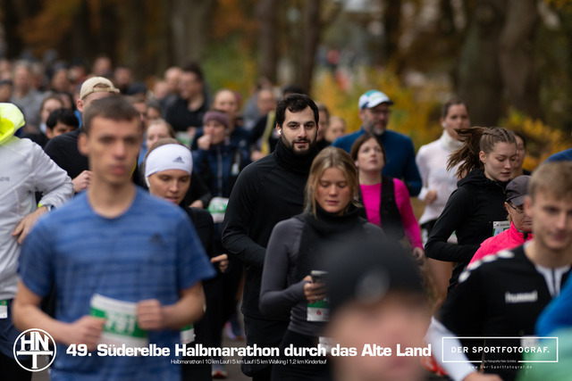 Süderelbe Halbmarathon 2025 I 09.11.2025 I Fotograf_DerSportfotograf.I 00336 | Der Sportfotograf. - Realisiert mit Pictrs.com