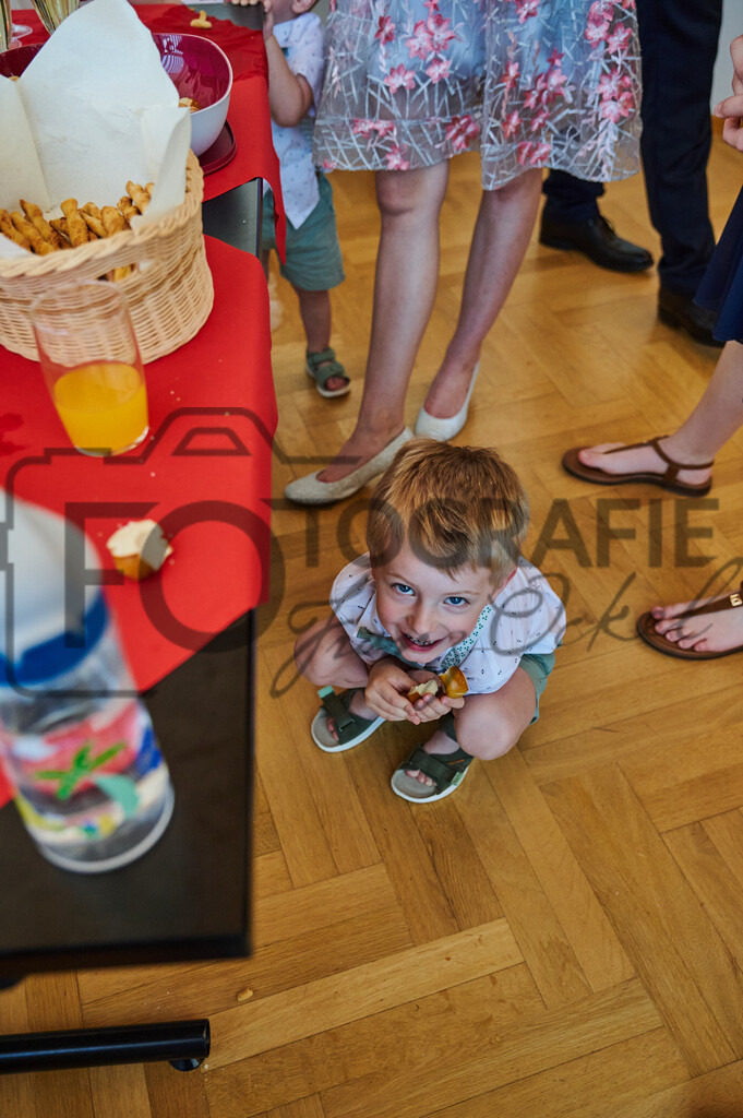 HuS_DSC2191 | Fotobox, Portraitfotografie, Hochzeitsfotografie, Bewerbungsfoto - Realisiert mit Pictrs.com