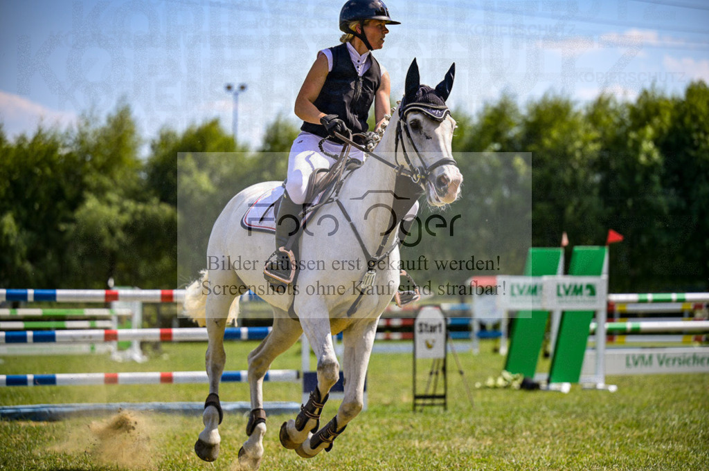 Reitturnier Voxtrup | Entdecke hochwertige Reitturnierfotos von Foto Oger. Professionell, emotional und authentisch – jetzt Lieblingsmomente im Shop bestellen.Deutschlandweite Turnierfotografie. - Realisiert mit Pictrs.com