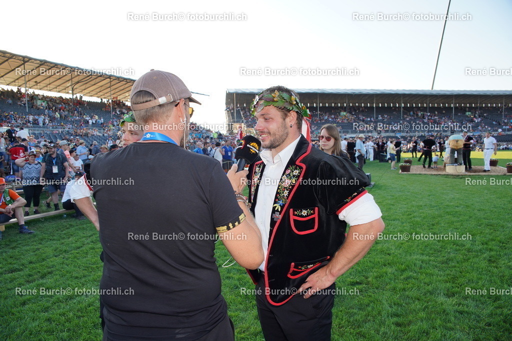 DSC09376 | René Burch leidenschaftlicher Fotograf aus Kerns in Obwalden.  Hier finden sie Sport, Landschaft und Natur Fotografie.
 - Realisiert mit Pictrs.com