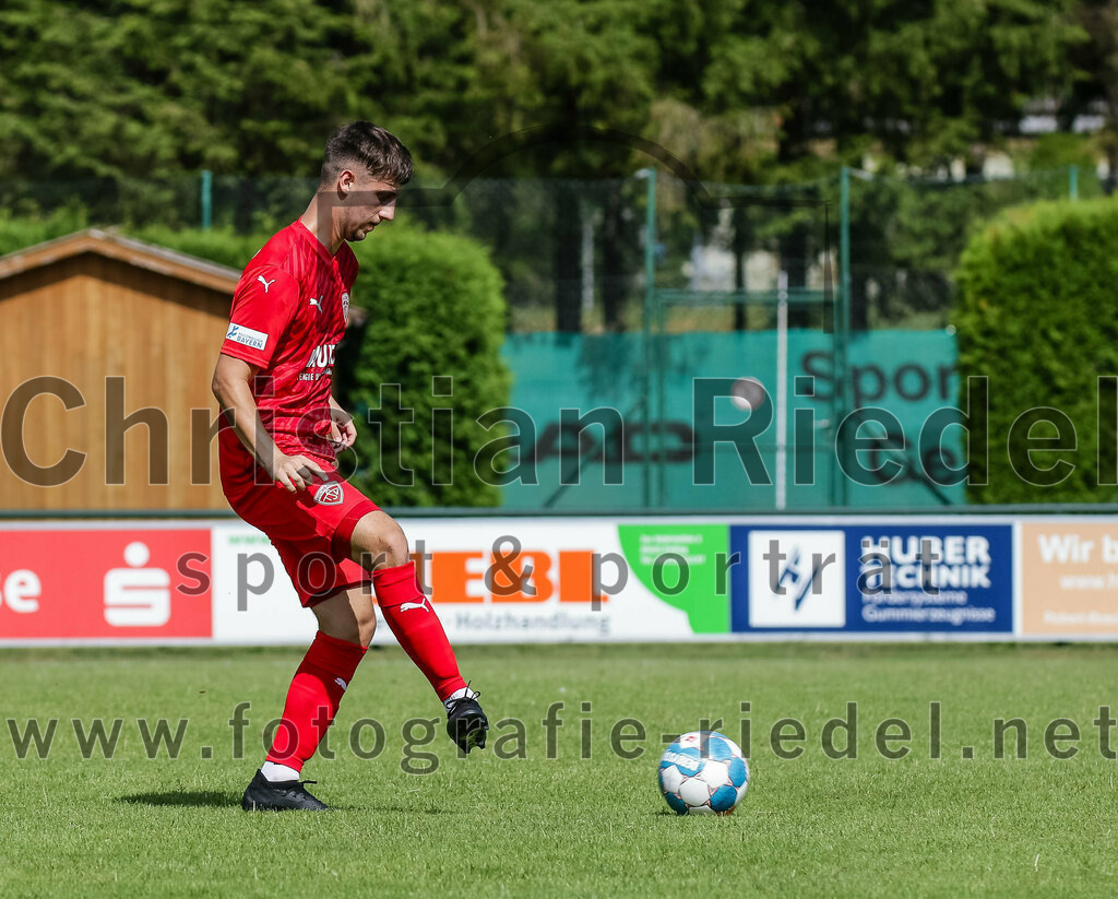 2023-07-08_089_FC_Langengeisling_gegen_TSV_Buchbach | Erding, Deutschland, 08.07.2023:
Fußball, Bezirksliga Oberbayern Ost 2023 / 2024, Testspiel, FC Langengeisling gegen TSV Buchbach, Endergebnis: 0:6

Manuel Mattera (TSV Buchbach, #13)

Foto: Christian Riedel / fotografie-riedel.net