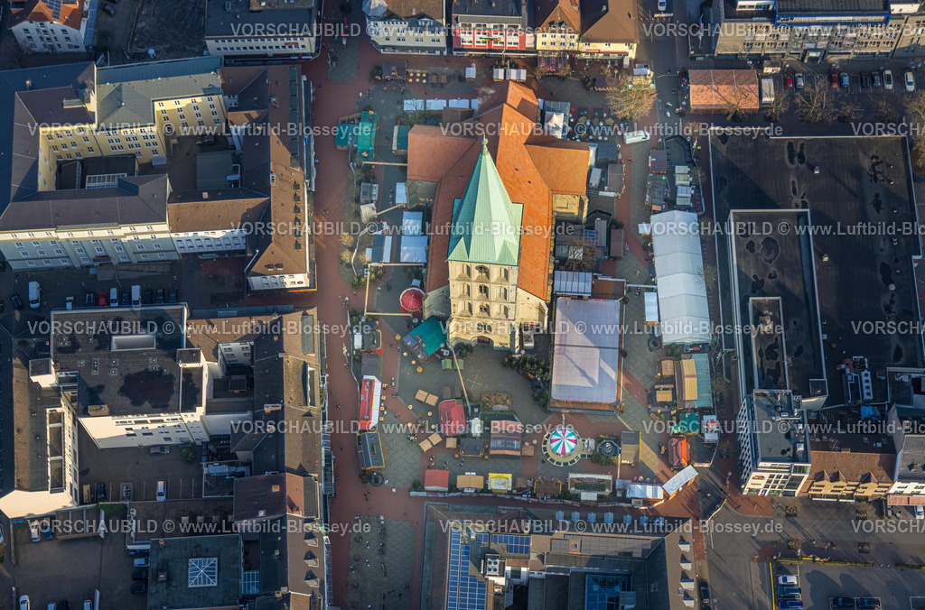 Hamm241200986 | Luftbild, Weihnachtsmarkt an der Pauluskirche auf dem Marktplatz, Mitte, Hamm, Ruhrgebiet, Nordrhein-Westfalen, Deutschland