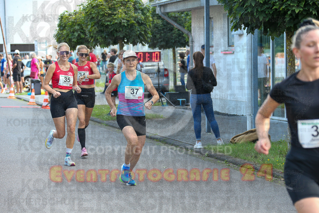 250801_1801_EX1_6251 | Sportfotografie im Rhein-Sieg Kreis, Köln, Bonn, NRW, Rheinland Pfalz, Hessen, etc. Unser Tätigkeitsfeld umfasst den Laufsport vom Volkslauf über den Marathon, Duathlon, Triathon bis zum Ultralauf wie Kölnpfad Ultra oder Schindertrail.