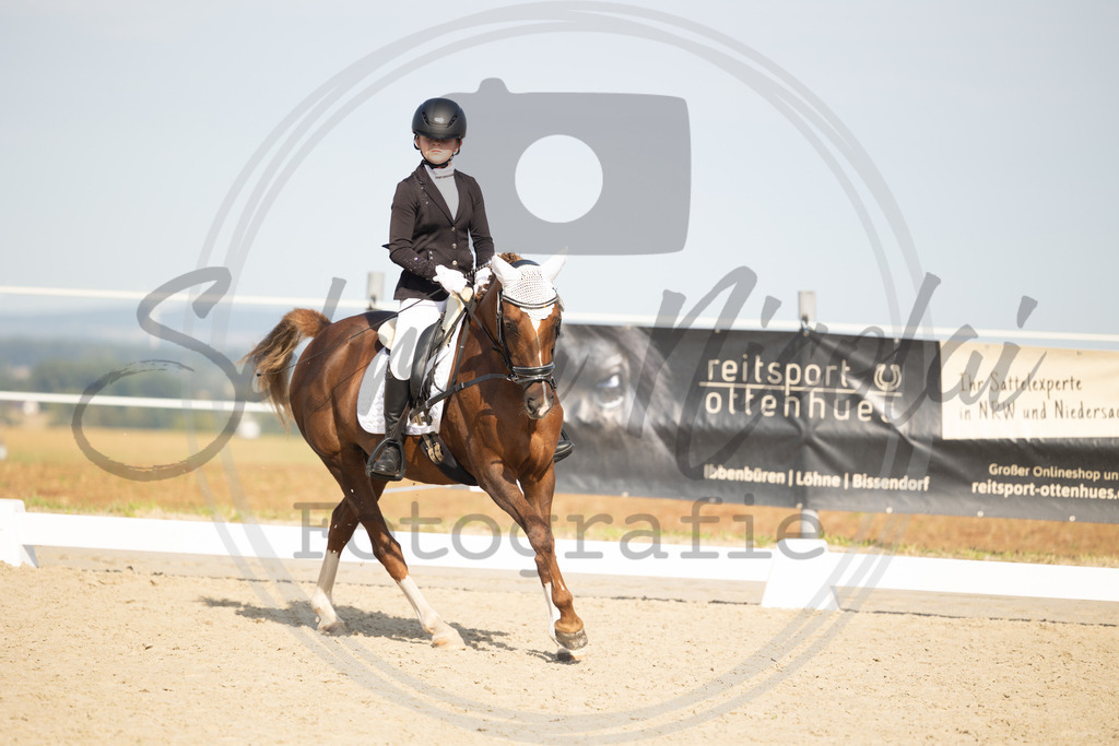 994A1611 | sabrinanicolaifotografie - Realisiert mit Pictrs.com