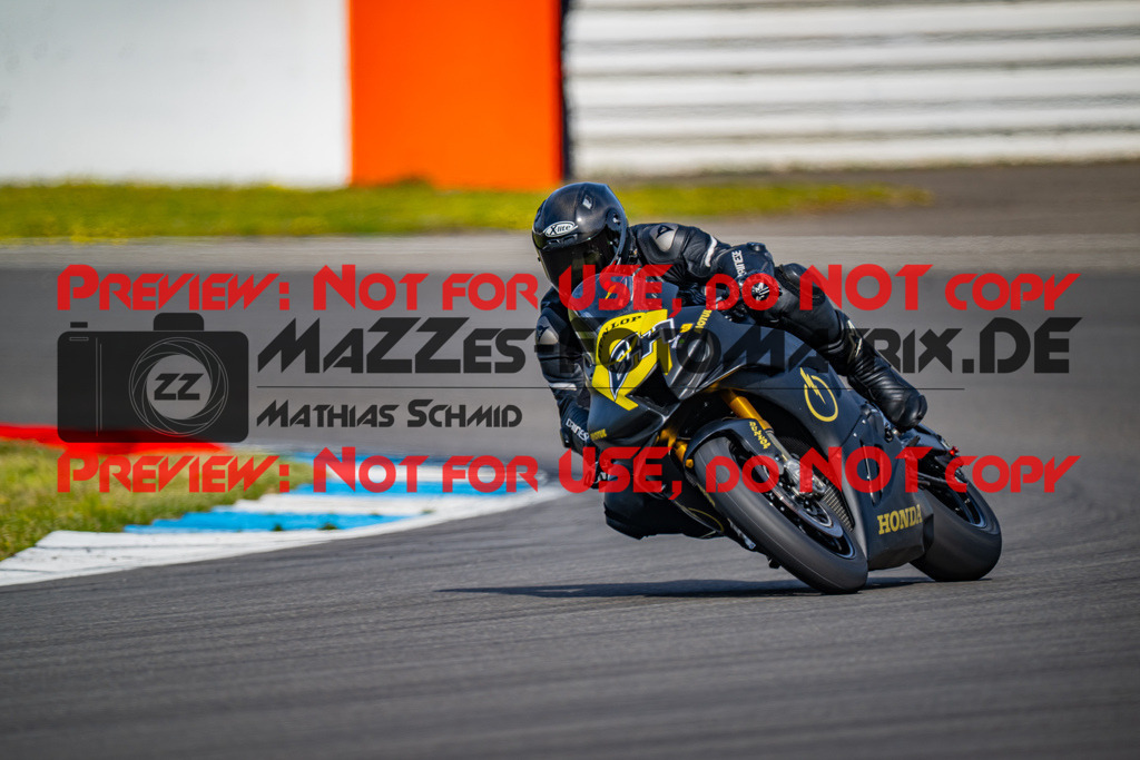 MaZZes_Fotomatrix_20260406_6007705_3314 | GELB