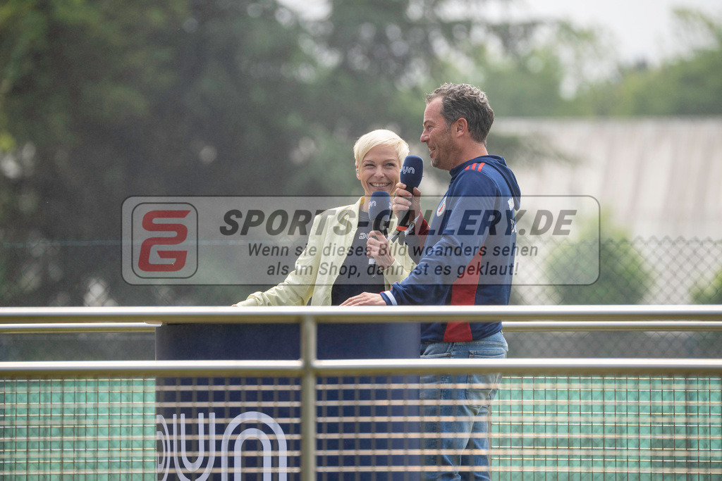Final4_20240519-1215-0001 | Bonn, Deutschland, 19.05.2024:  in Aktion waehrend des Spiels der Deutsche Feldhockey-Meisterschaften 2024 zwischen Final 4 Damen Finale Düsseldorfer HC - Mannheimer HC im Bonner THV am 19.05.2024 in Bonn, Deutschland. (Foto von Stephan Fehrmann)

Bonn, Germany, 19.05.2024:  in action during the game of Deutsche Feldhockey-Meisterschaften 2024 between Final 4 Damen Finale Düsseldorfer HC - Mannheimer HC in Bonner THV at 19.05.2024 in Bonn, Deutschland. (Foto from Stephan Fehrmann)