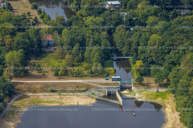 Haltern220810406Hullen | Luftbild des Hullerner See bei Niedrigwasser, der über eine Schleuse in den Halterner Stausee fließt,  Hullern, Haltern am See, Ruhrgebiet, Nordrhein-Westfalen, Deutschland