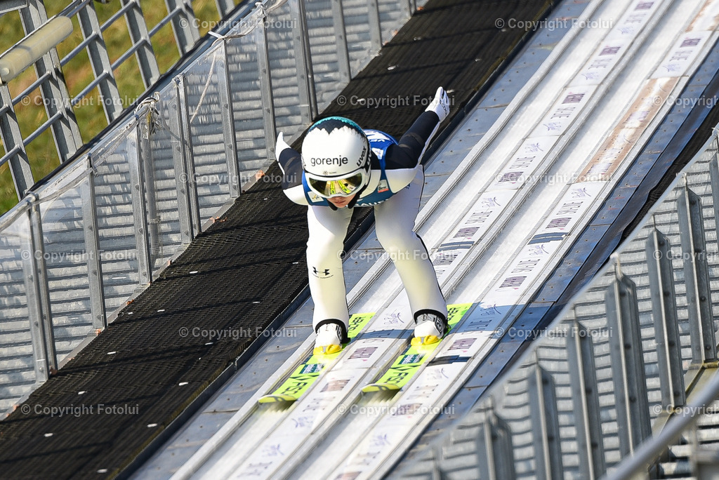 A_LUI_20230210_0066 | HINZENBACH, AUSTRIA, NORDIC SKIING, WOMEN TEAM-SKI JUMPING - FIS WORLD CUP 
IM BILD:  Ema Klinec (SLO)                

FOTO:FOTOLUI/UW