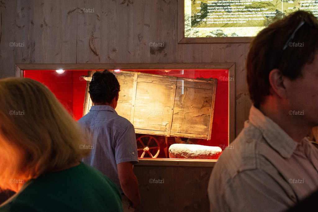 Bergbau-Museum_2023-151723__fatzi | Fatzi Bilder-Archiv! 
Die Bilder sind für private Nutzung lizenzfrei. Die kommerzielle Nutzung ist möglich und erwünscht, jedoch bitte ich um vorherige Kontaktaufnahme per E-Mail (info@fatzi.at) oder unter +43 650 7828269 - Realisiert mit Pictrs.com