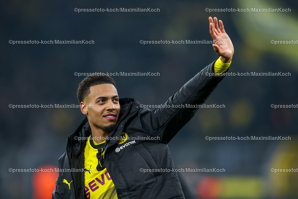 UCL11122402237 | 11.12.2024, UEFA Champions League, Borussia Dortmund - FC Barcelona, 8. Spieltag, Signal Iduna Park, Saison 2024 2025: Felix Nmecha (BVB #8)