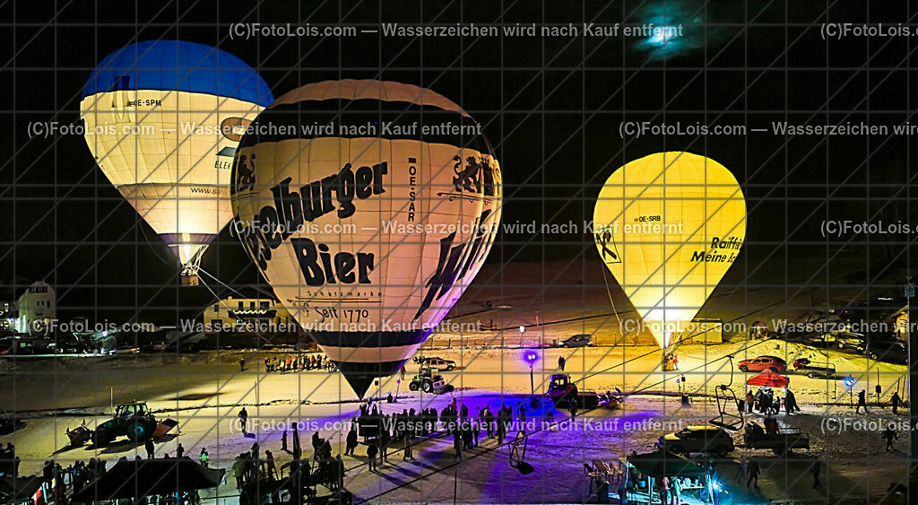 182578_Luftbild_Nacht der Ballone_mit Mondaufgang 1 | (C)FotoLois.com, Alois Spandl. Luftbild, NACHT der BALLONE in Lackenhof am Ötscher bei der Ötscherlift-Talstation, während der Veranstaltung erlebte man dabei den Mondaufgang, Do 28. Dez. 2023.