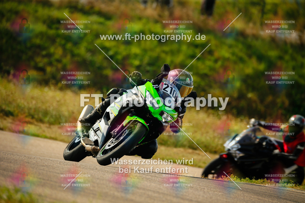 _MOT6358 | Hier findet Ihr Bilder von Touristenfahrten auf der Nürburgring Nordschleife oder von anderen Veranstaltungen die ich besucht habe. Viel Spass beim Durch Schauen 