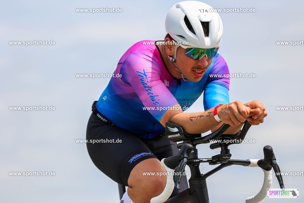 BR8A7071 | Stadttriathlon Erding 2025. #yourpictrs #sportshot_your_pictrs @Sportshotphotography #stadttriathlonerding Copyright: www.sportshot.de