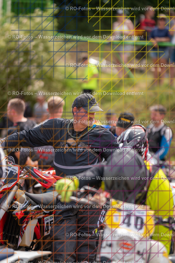 Niederwürzbach 3 Lauf-102 | Sportfotografie von RO-Fotos: Motorsport, Motocross, Enduro, Laufveranstaltungen und Triathlon. Professionelle Fotos von Sportlern und Events. - Realisiert mit Pictrs.com