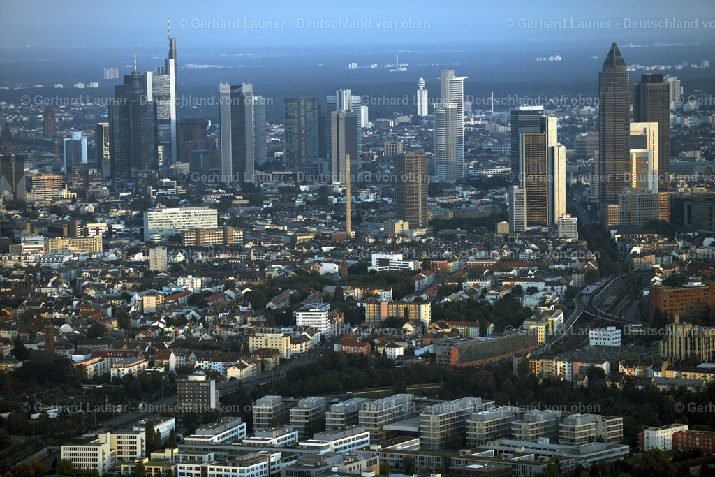 3292549 | Skyline Frankfurt am Main
