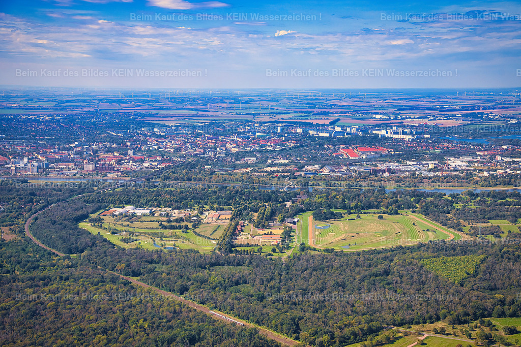 Magdeburg_Herrenkrug_Rennbahn_scharf_6570 | Magdeburg Rennbahn - Realisiert mit Pictrs.com