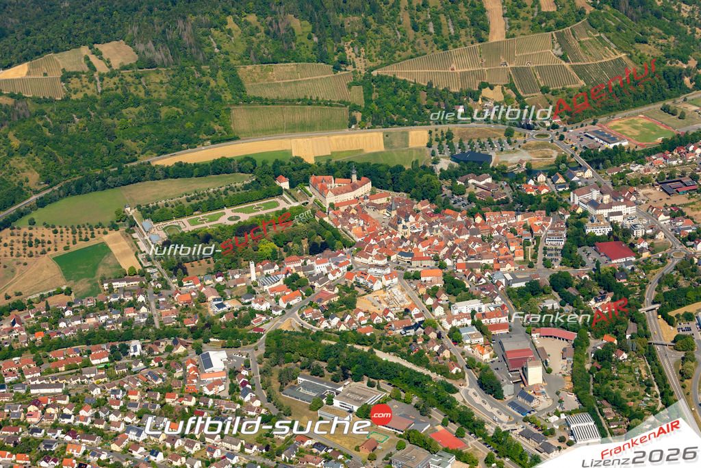 Das Luftbild zeigt : Altstadt Weikersheim - Die Luftaufnahme wurde 2023 vom UL-Flugzeug aus erstellt ( keine Drohne ) - Hochauflösende Luftaufnahme - Für grossformatige Ausdrucke geeignet. Die Geschenkidee !Mit Lizenz und Bildrechte bestellbar