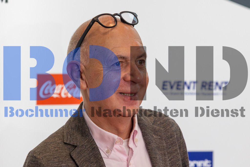 SES_HOFDFM20251006-15 | bond - Realisiert mit Pictrs.com