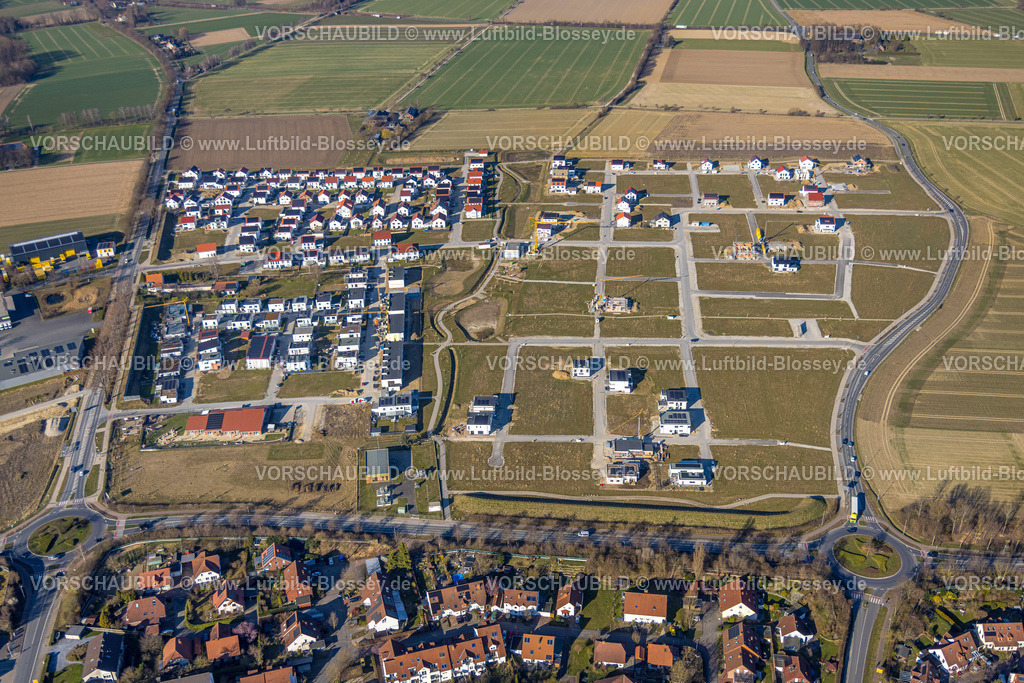 Soest250306594 | Luftbild, Baustelle für Neubau Wohngebiet Wohnquartier Neuer Soester Norden, zwischen Oestinghauser Landstraße und Weslarner Weg, Wiesen und Felder, Walburger, Soest, Soester Börde, Nordrhein-Westfalen, Deutschland