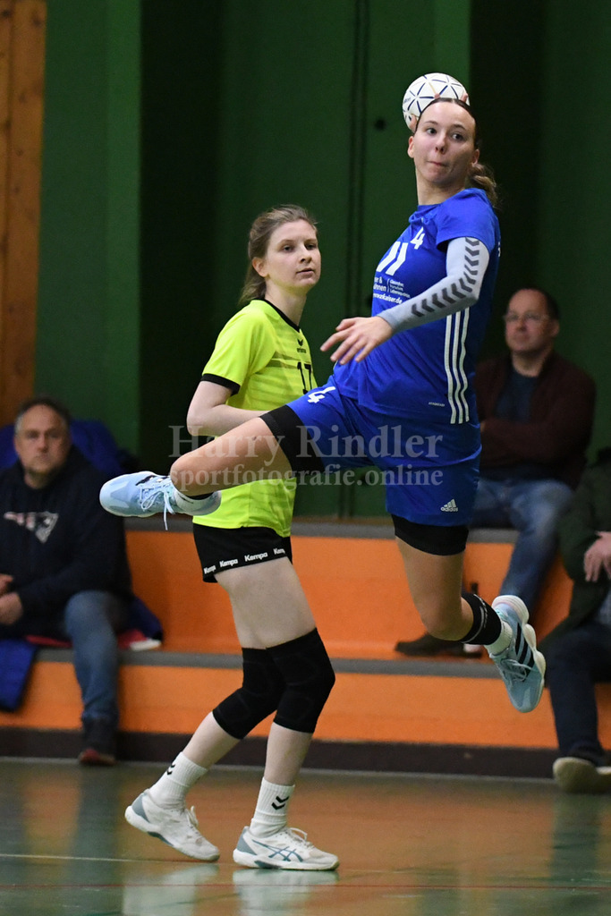 SSG Metten Damen : HSG Straubing | Antonia Blüml (SSG Metten #4) - Realisiert mit Pictrs.com