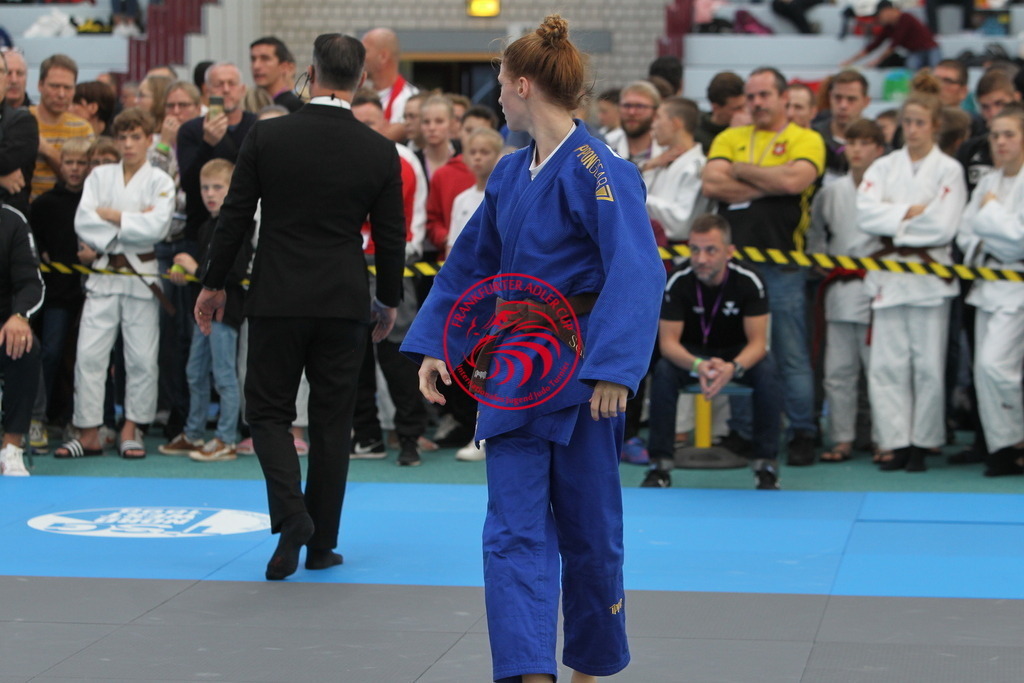 JT6F9745 | Fotos vom Adler Cup - Pictures from Adler Cup

Hier findet Ihr alle Eindrücke und großen Momente der Adler Cup Wochenenden. Here you will find all impressions and great moments of the Adler Cup weekends. - Realisiert mit Pictrs.com