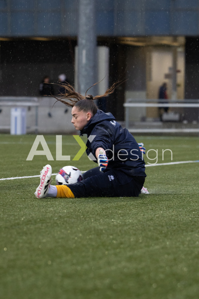 Fußball I Frauen I Saison 2025-2026 I AXA Women's Super League | Women I 14. Spieltag I Grasshoppers Club Zürich - FC Luzern I 14.02.2026 | 1 Lea Kramoviku (CH) (FC Luzern) – Tor - Realisiert mit Pictrs.com