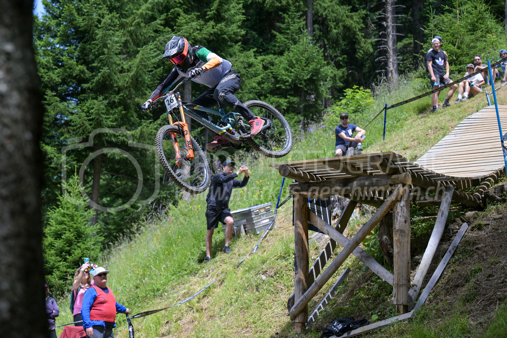 UCI Mountain Bike World Cup Lenzerheide 2022 - Downhill - 9. July 2022 | UCI Mountain Bike World Cup Lenzerheide 2022 - Downhill
Bike Kingdom, Lenzerheide
#26 DICKSON Jacob (IRL)
Bild: Sportfotografie Markus Aeschimann | www.markus-aeschimann.ch - Realisiert mit Pictrs.com