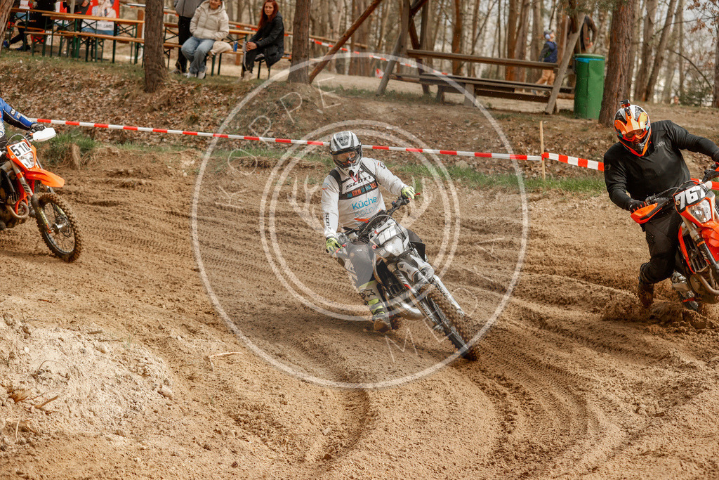 4TaktLauf1-57 | koppe-media - Realisiert mit Pictrs.com