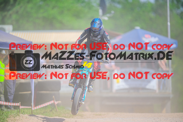 MaZZes_FotoMatrix_240512_6007705_0804 | S2