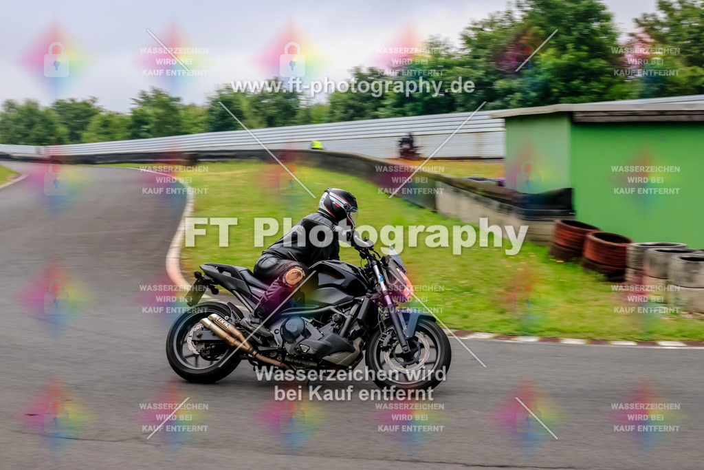 _TCM3005 | Hier findet Ihr Bilder von Touristenfahrten auf der Nürburgring Nordschleife oder von anderen Veranstaltungen die ich besucht habe. Viel Spass beim Durch Schauen 